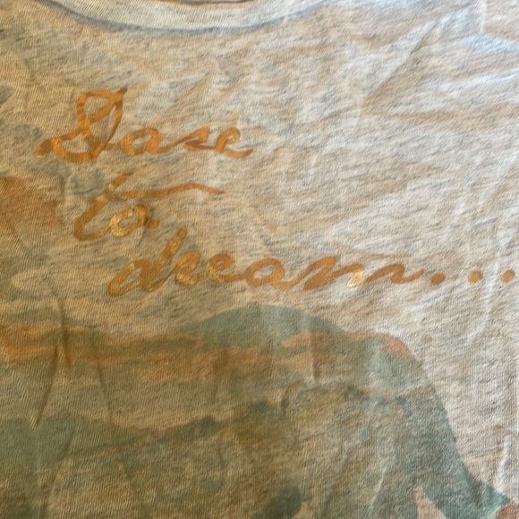 Old navy shirt - Picture 3 of 5